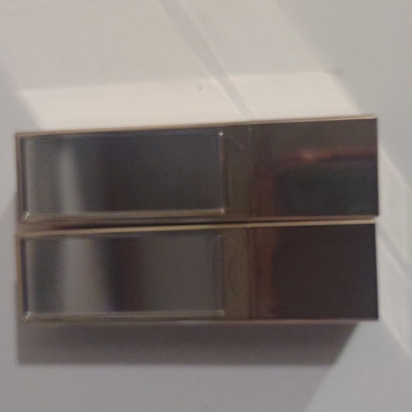 Estée Lauder Eyeshadow bundle of Palettes, 5 brushes, 2 lipsticks & nail polish - Picture 8 of 16